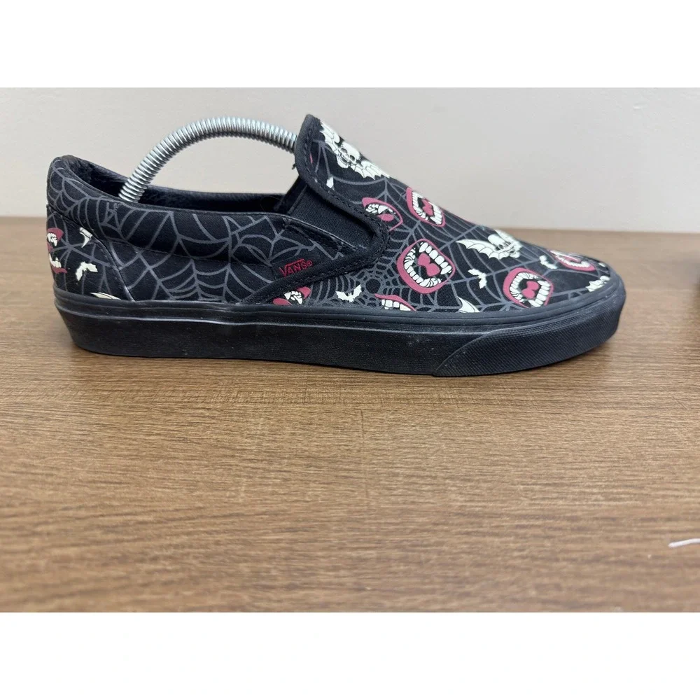 Vans Slip On Glow in the Dark Frights Black Halloween Men's Sizes 10.5 W-12